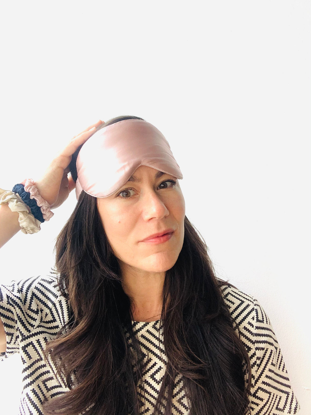 PURE SOL. Silk Sleep Eye Mask - Ruby Red