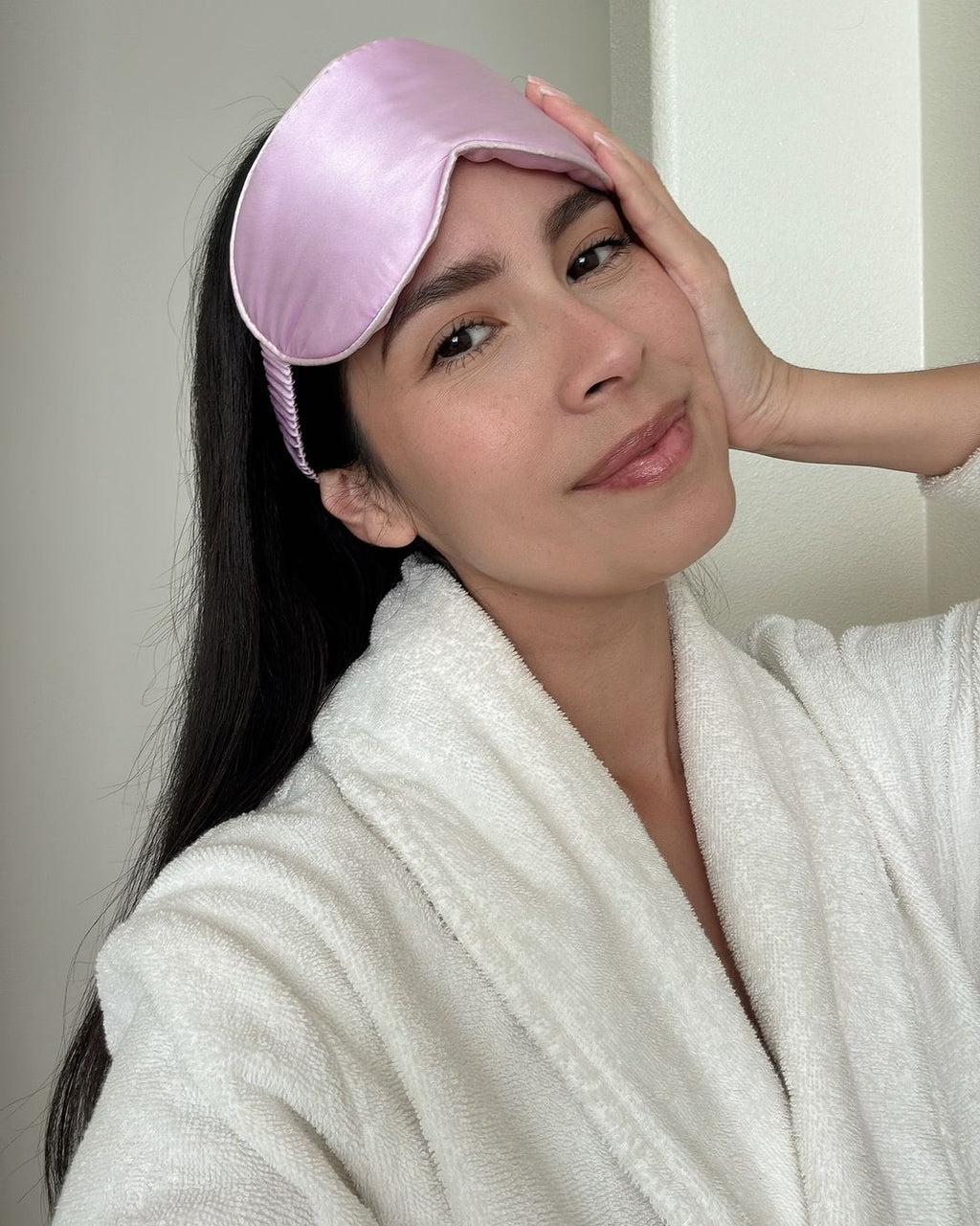 PURE SOL. Silk Sleep Eye Mask - Silver